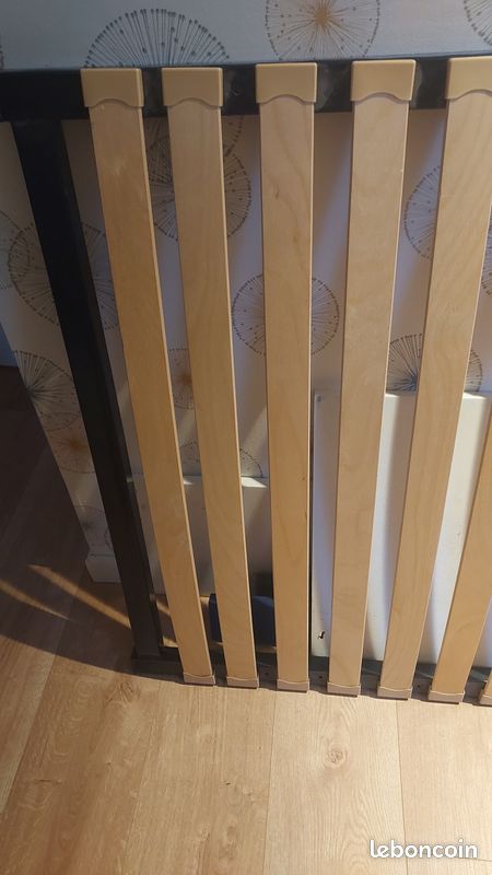 Vends sommier à lattes état neuf (image 2)