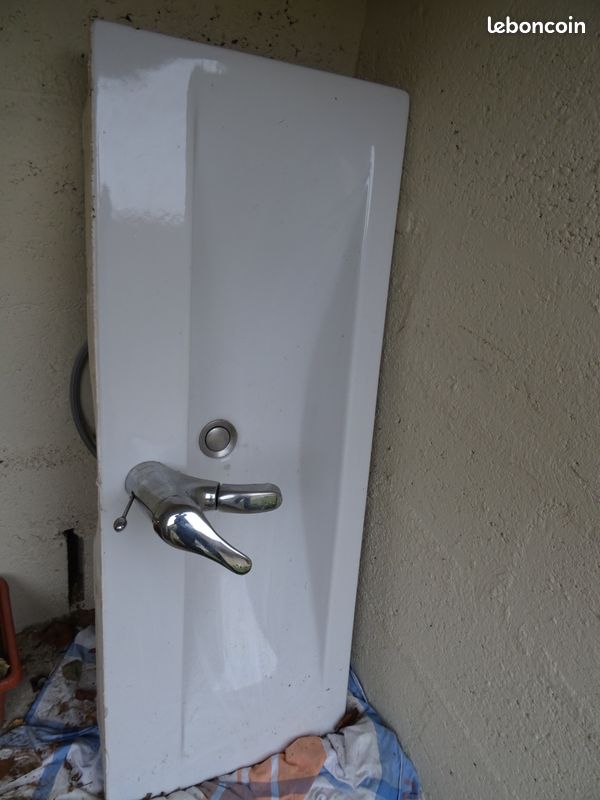Vends lavabo de salle de bains (image 1)