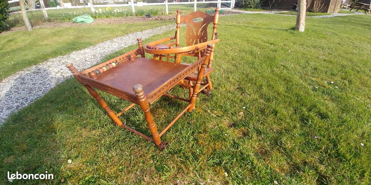 Chaise haute bébé, ancienne (image 2)