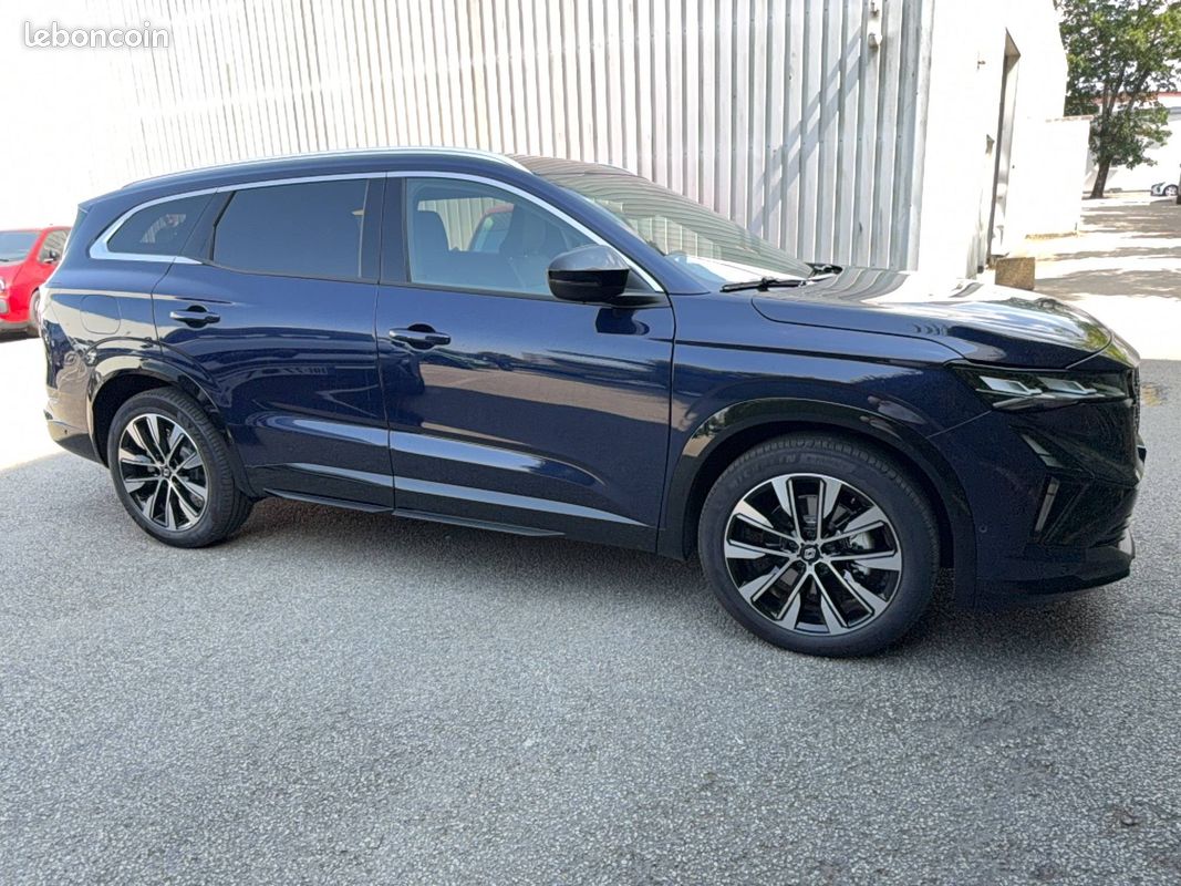RENAULT Espace full hybrid E-Tech 200 ch 5pl Techno (image 6)