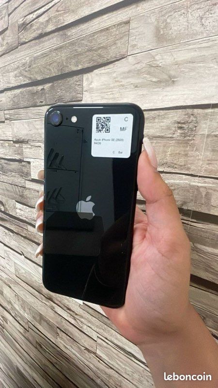 IPhone SE 2020 (image 2)