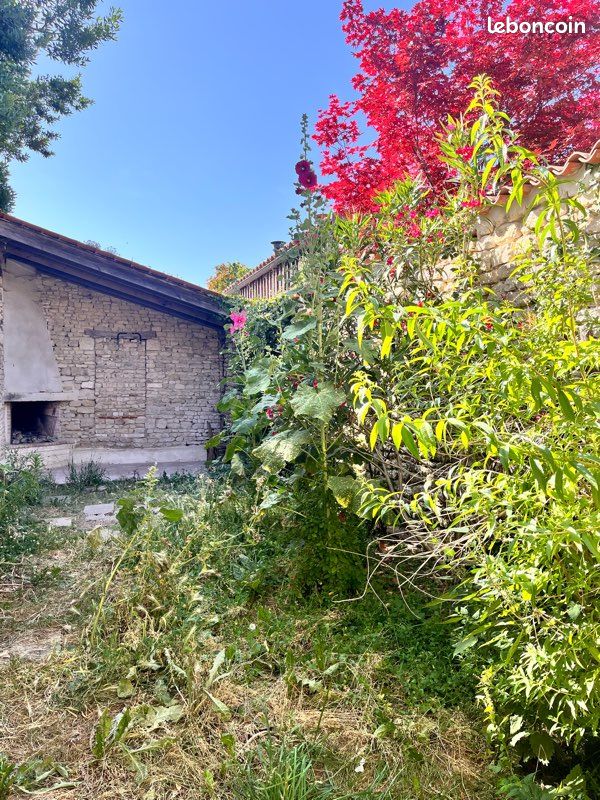Maison 4 pièces 130 m² · à Thairé · 130 m² · 320 000 €