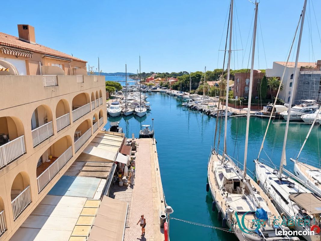 Appartement 2 pièces 45 m² · à Hyères · 45 m² · 950 €/mois