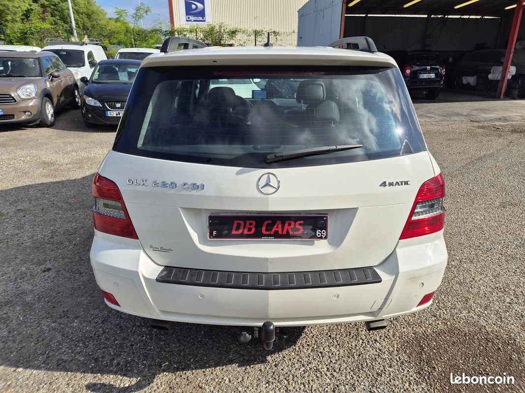 Mercedes Benz GLK 220 CDi 2.1 CDI 16V DPF BlueEFFICIENCY 4MATIC 7G-TRONIC 170 cv - GARANTIE 12 MOIS (image 10)
