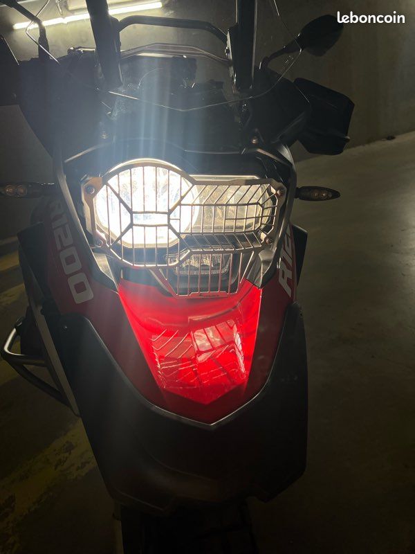 Gorgeri Grille De Protection Phare Moto – Cache-Phare En Aluminium Noir Pour CG125 GN125 – Look Custom & Anti-Chocs