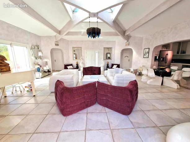 Villa 6 pièces 191 m²