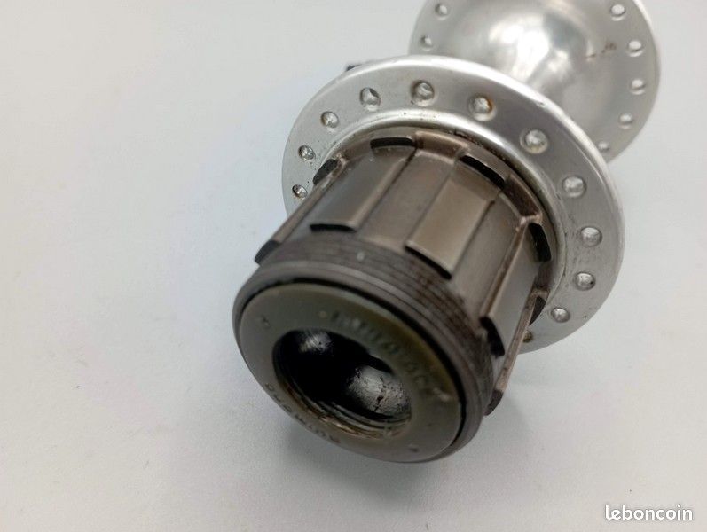 Jeu De Moyeux Shimano Dura Ace HB-7400 - 130mm, 36 Trous, 8 Vitesses - Neuf En Boîte