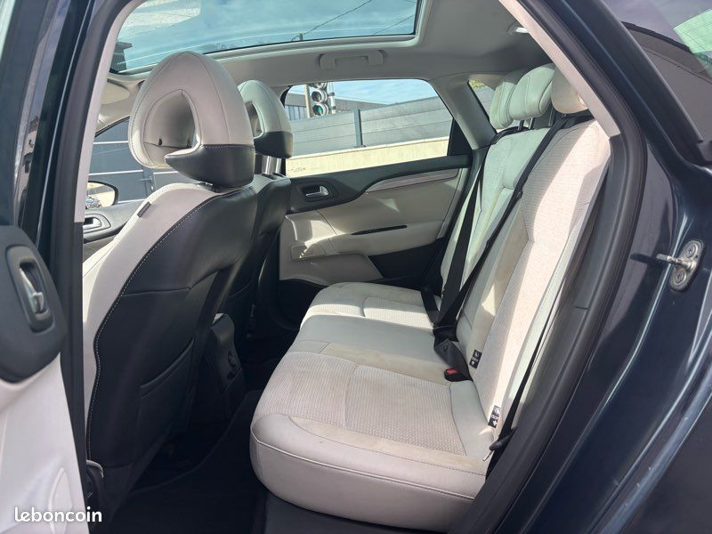 Magnifique C4 2L hdi 150cv (image 4)