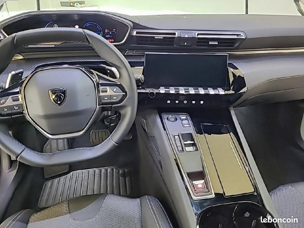 Peugeot 508 SW Hybrid 180 e-EAT8 - Allure (image 19)