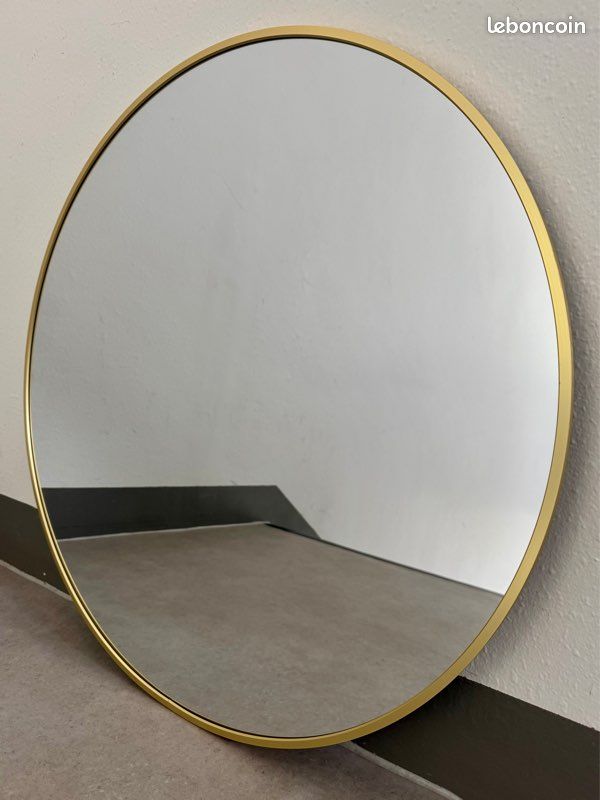 Miroir rond biseauté italien vintage en argent doré d'après Romeo Rega