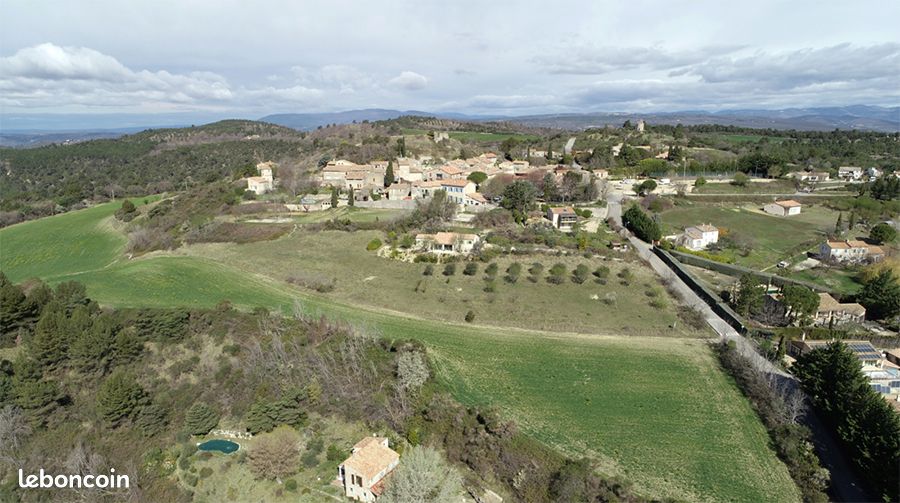 Terrain 395 m² Montfuron · 82 000 €