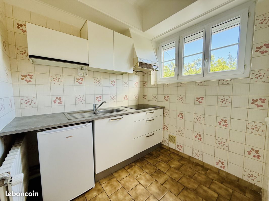 Appartement 3 pièces 45 m² · à Poitiers · 45 m² · 586 €/mois
