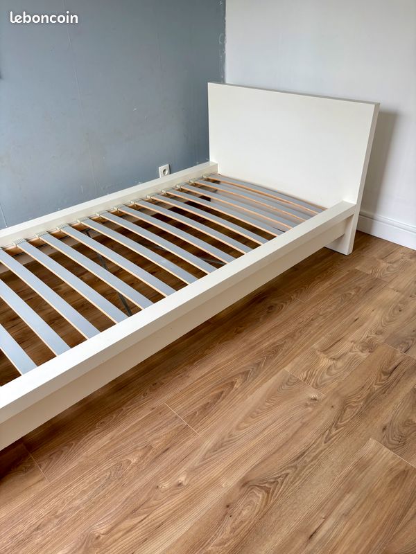 Lit Ikea MALM 90x200 (image 2)