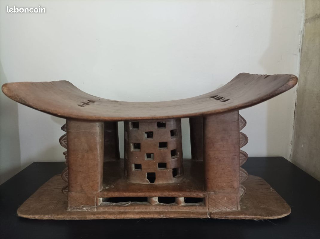 Tabouret ashanti Côte d'Ivoire XX ème siècle (image 1)