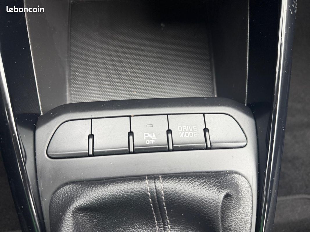 Kia Stonic 1.0 T-GDi 120ch MHEV Active iBVM6 (image 22)