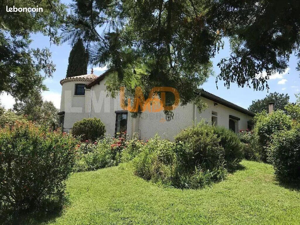 Maison 11 pièces 282 m² · à Montaut · 282 m² · 690 000 €