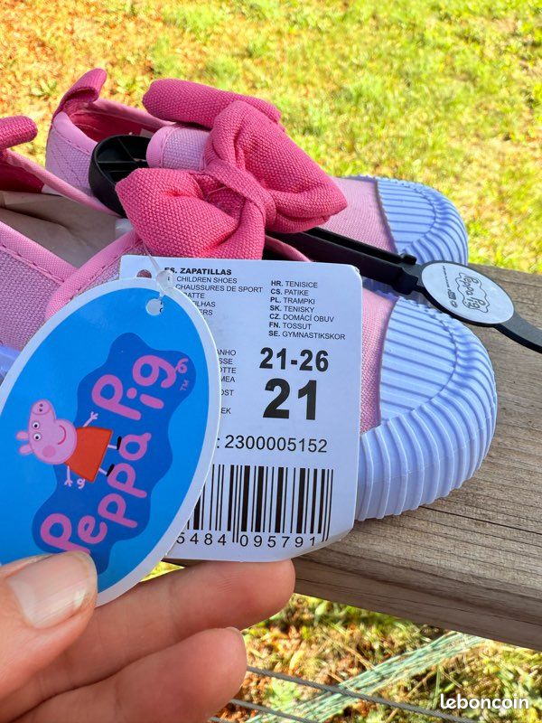 Chaussure en lot ou à l’unité - Peppa pig (image 7)