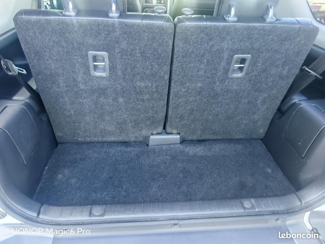Suzuki Jimny 1.3 VVT 85CH JLX AUTO (image 7)