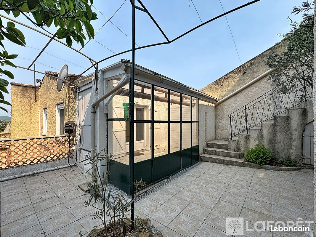 Maison 4 pièces 88 m² · à Piolenc · 88 m² · 890 €