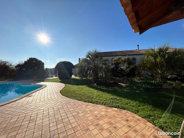 Maison 9 pièces 430 m²