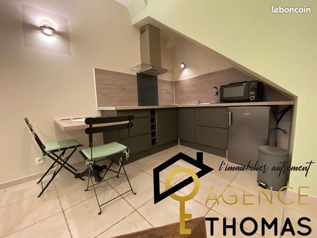 Appartement 1 pièce 21 m² · à Aubenas · 21 m² · 380 €