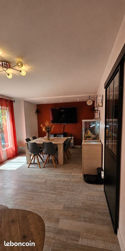 Maison 5 pièces 96 m² · à Villers-Écalles · 96 m² · 190 000 €