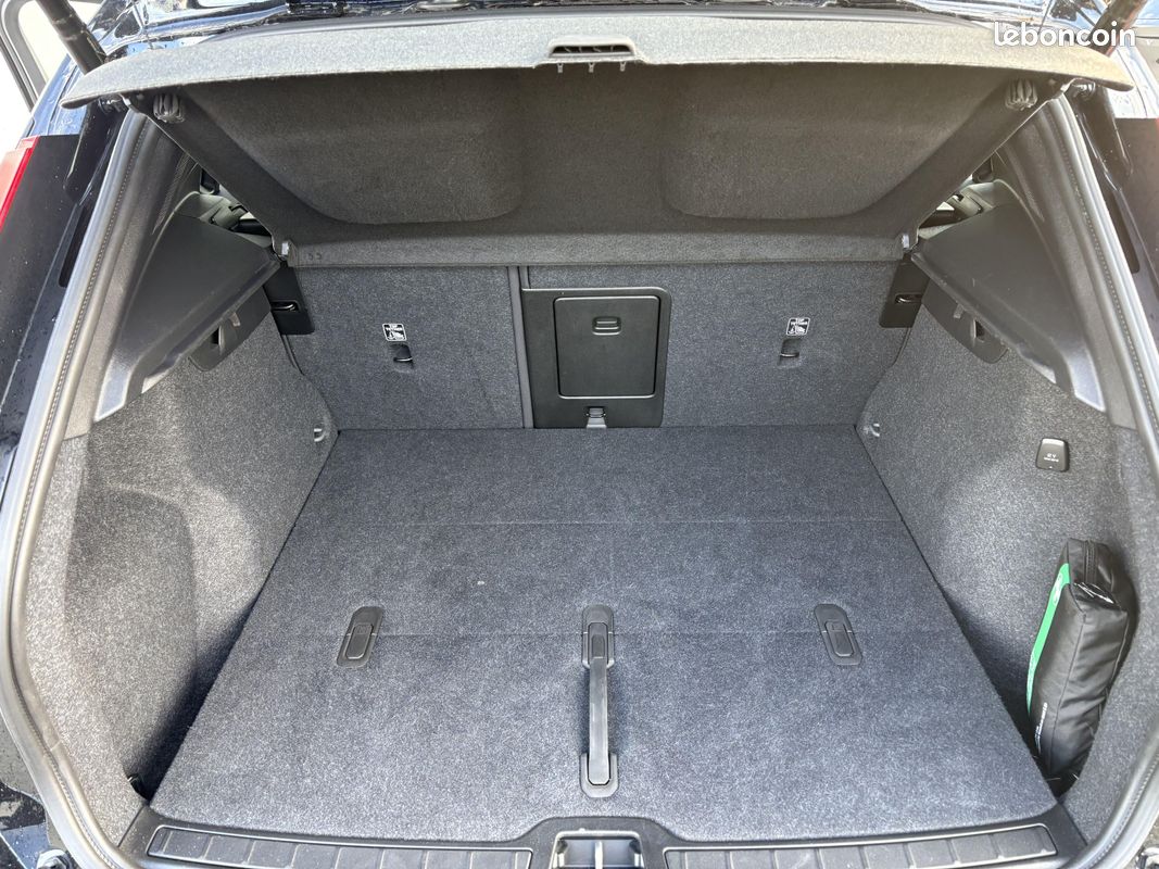 VOLVO XC40 B3 163 ch DCT7 Plus (image 15)