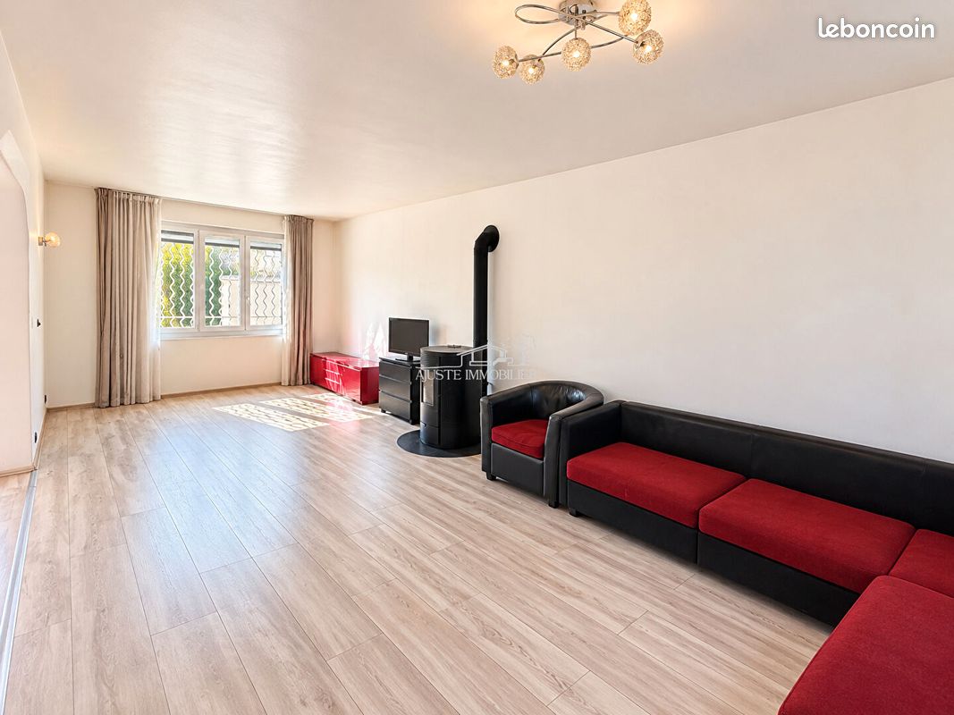 Maison 5 pièces 130 m² · à Marignane · 130 m² · 389 000 €