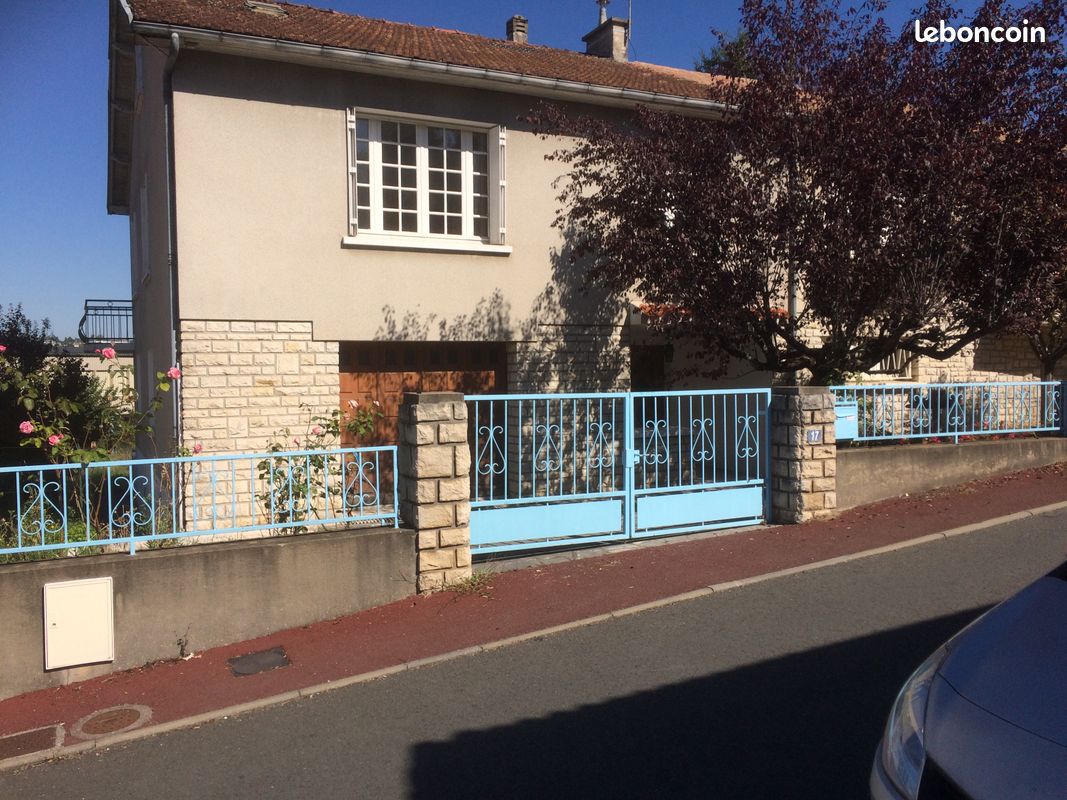 Maison 7 pièces 140 m² · à Sanilhac · 140 m² · 169 500 €