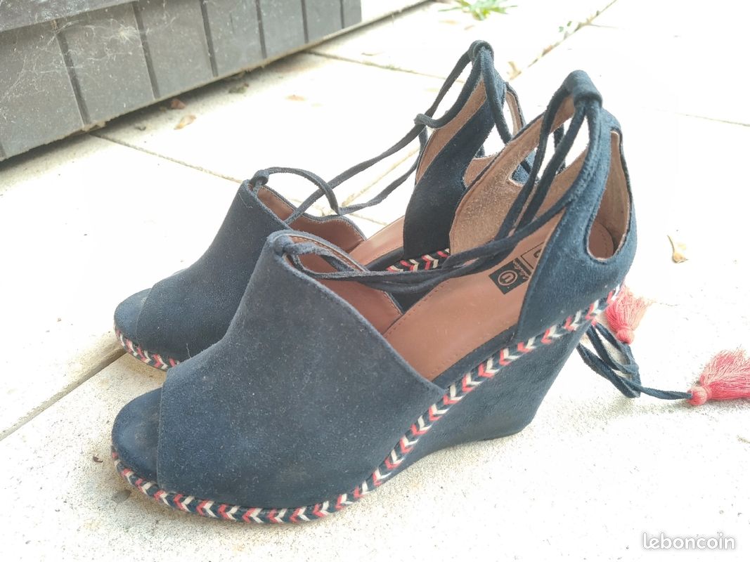 Chaussures compensées femme taille39 (image 2)