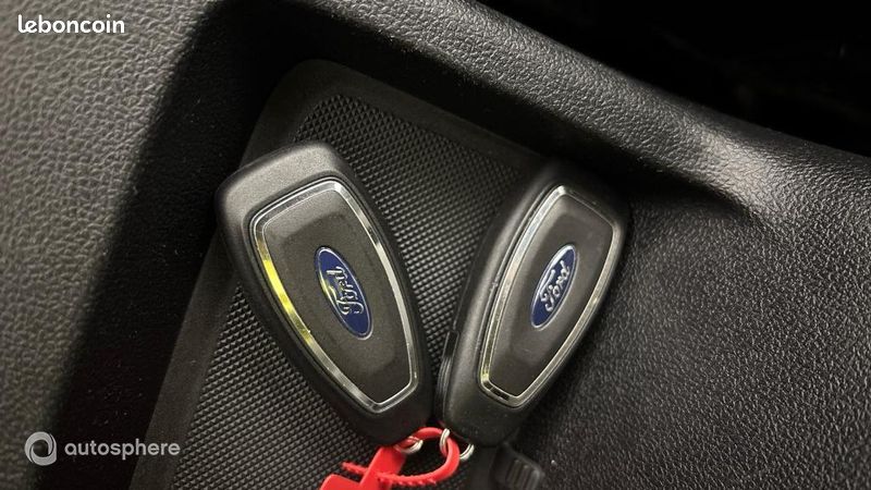 Ford Kuga 2.5 Duratec 190ch FHEV ST-Line X BVA i-AWD (image 16)