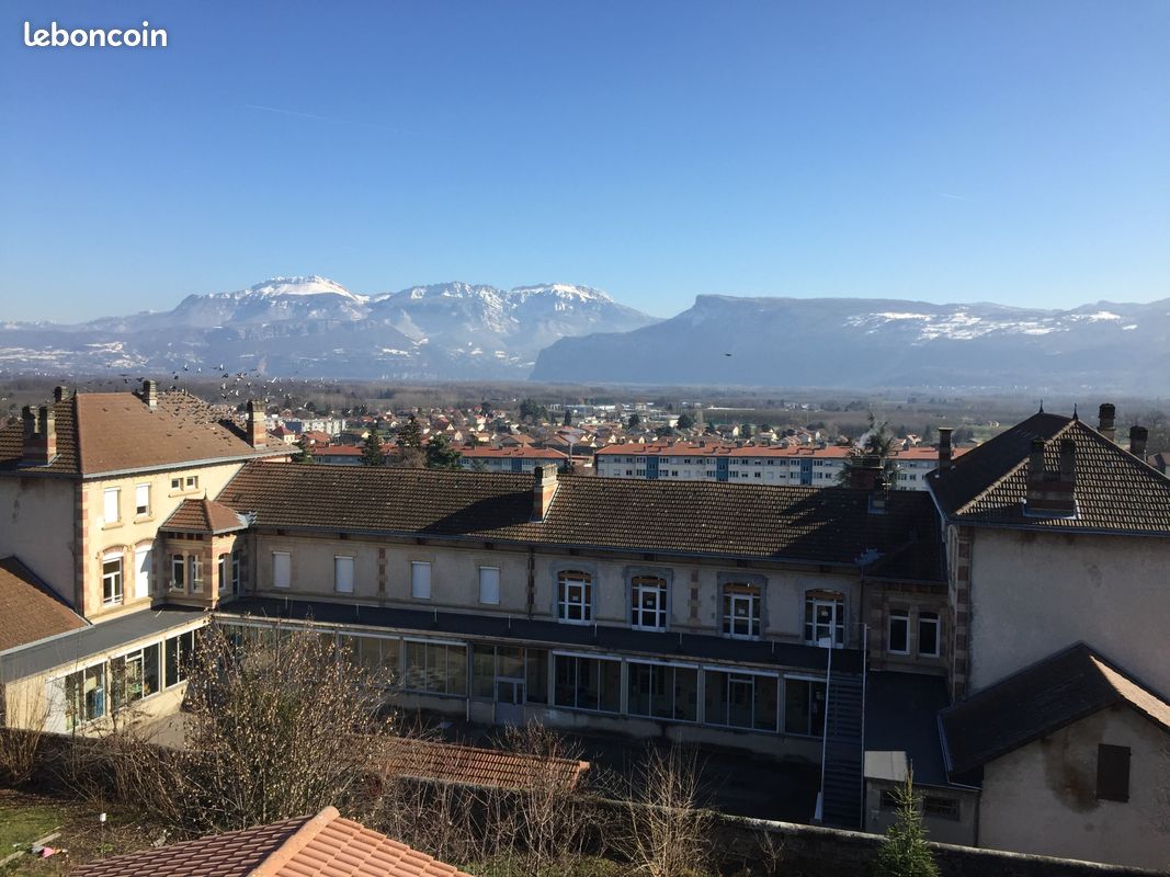 Appartement 1 pièce 32 m² · à Tullins · 32 m² · 420 €