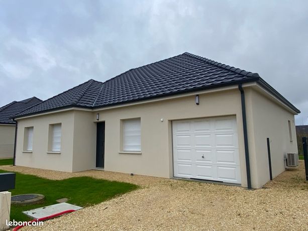 Maison neuve Bourges 4 chambres avec grand jardin clos