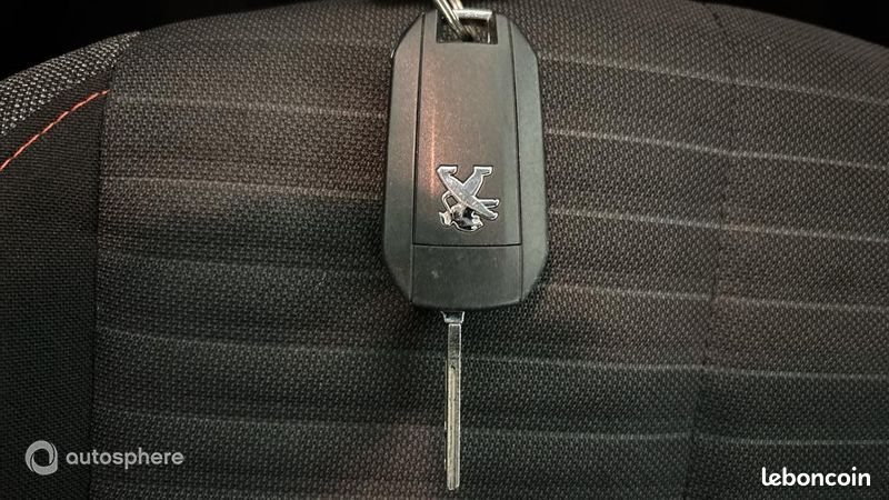 Peugeot 208 1.2 PureTech 75ch S&S Active (image 16)