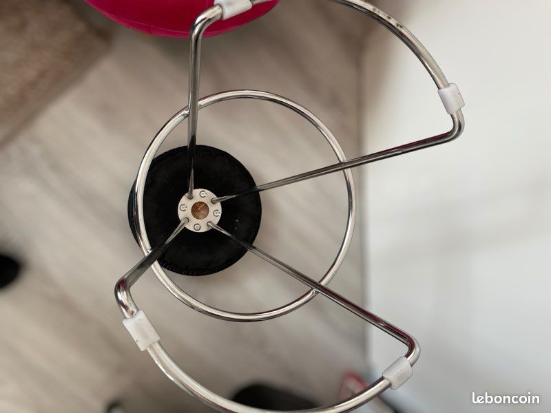 Tabouret haut métal chromé et assise noire – Très bon état (image 3)