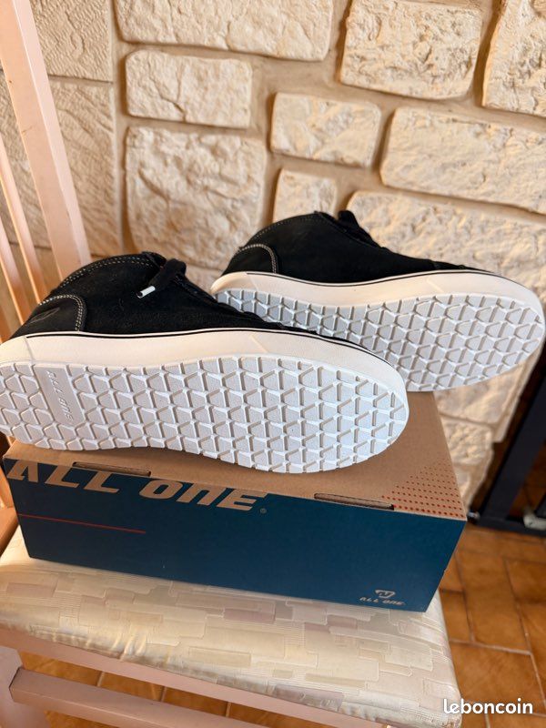 Chaussure de moto All One (image 3)