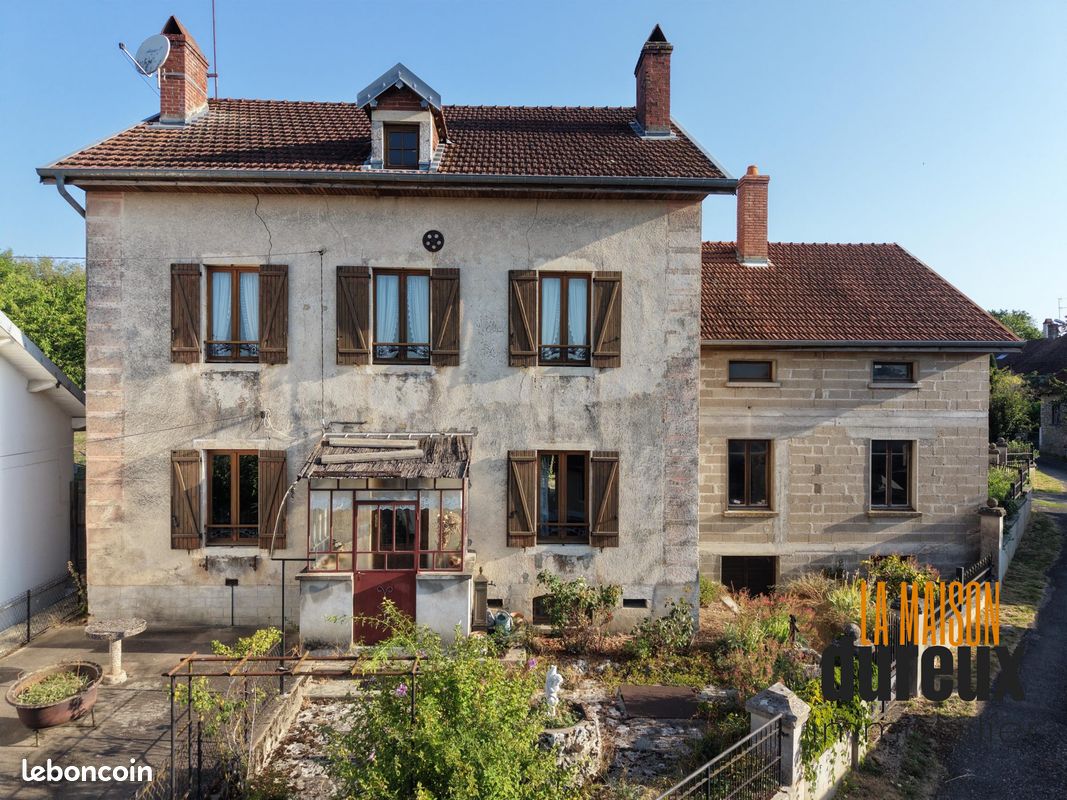 Maison 5 pièces 132 m² · à Mantoche · 132 m² · 142 500 €