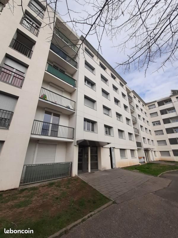 Appartement a louer saint-chamond - 3 pièce(s) - 66 m2 - Surfyn