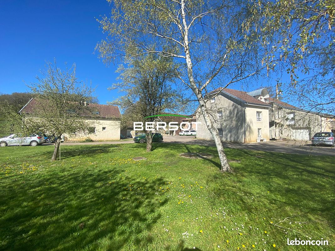 Maison 30 pièces 630 m² · à Vesoul · 630 m² · 632 750 €