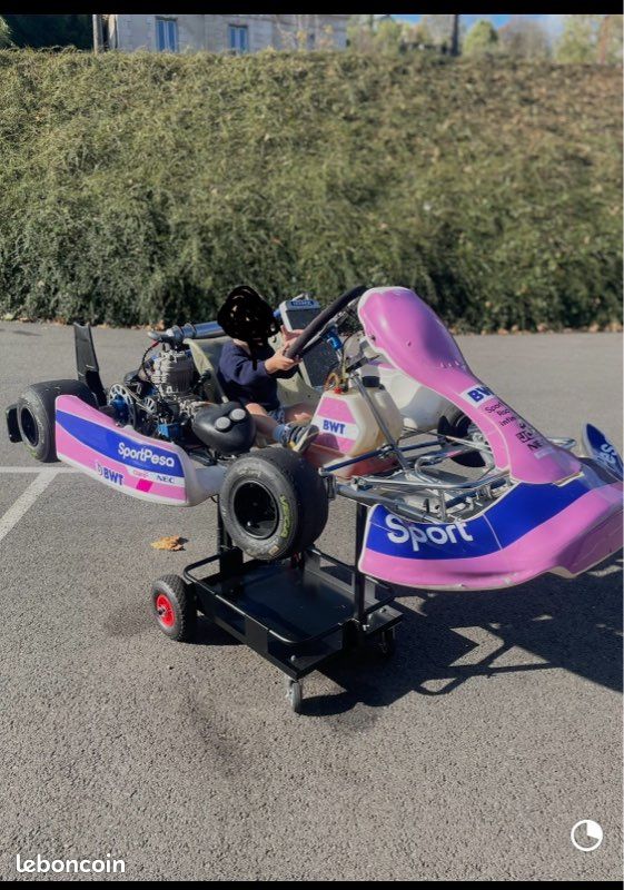 Karting x30 Iame châssis CRG 2022 très bon état (image 1)