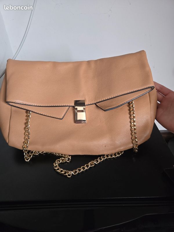 Sacoche Bandoulière Camel Cloutée Or - Style Bohème Chic