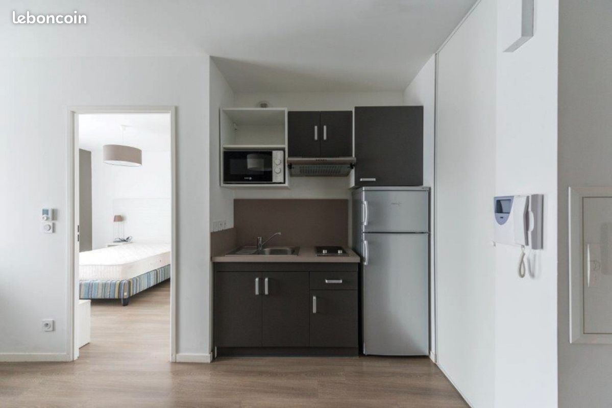 Appartement 1 pièce 33 m² · à Valenciennes · 33 m² · 690 €