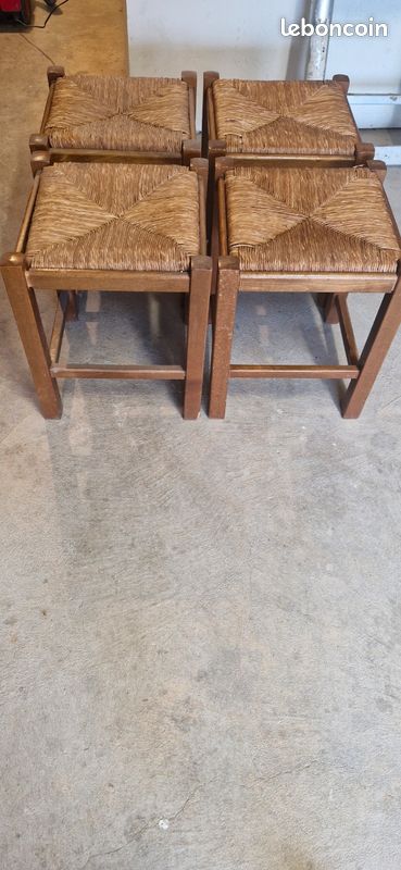 Tabourets (image 1)