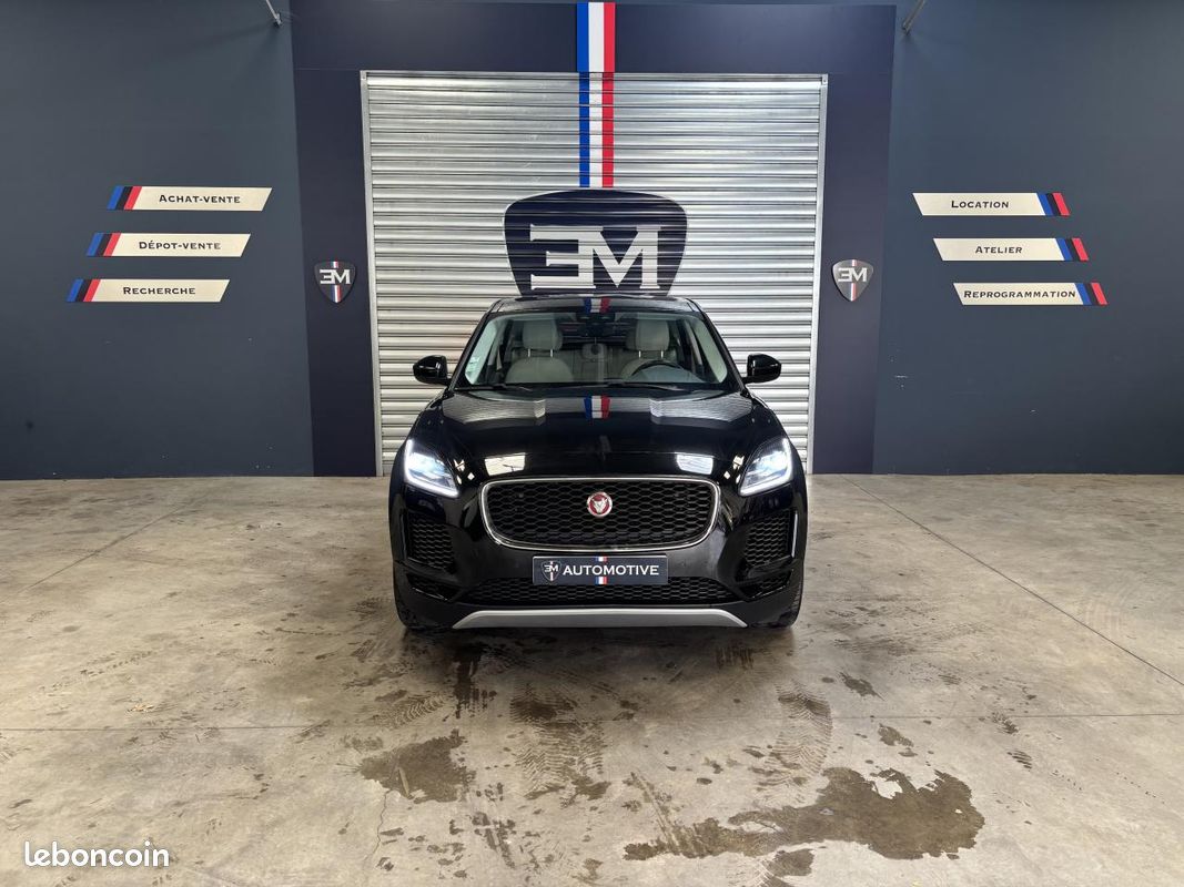 JAGUAR E-PACE D150 - AWD - BVA S PHASE 1 - CARPLAY - Toit ouvrant (image 2)
