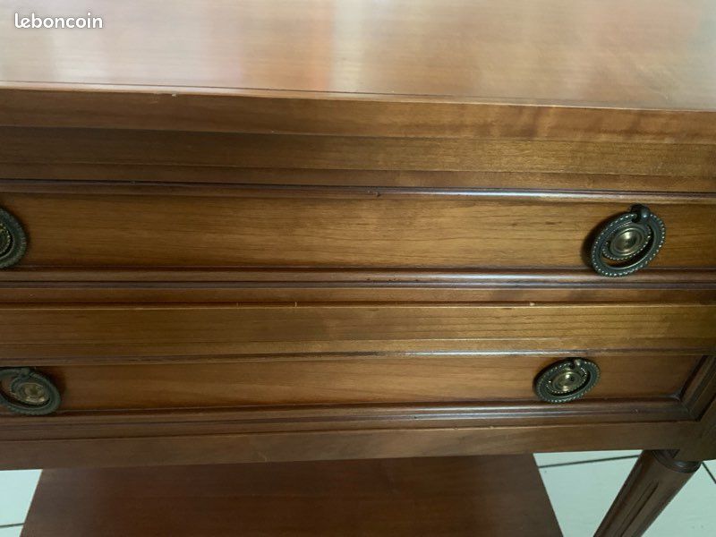 Belle petite table en merisier style ancien (image 3)