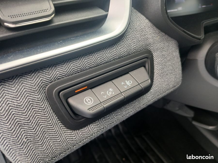 Renault Clio V 1.0 TCe 90 BVM6 TECHNO GPS Camera JA16 (image 25)