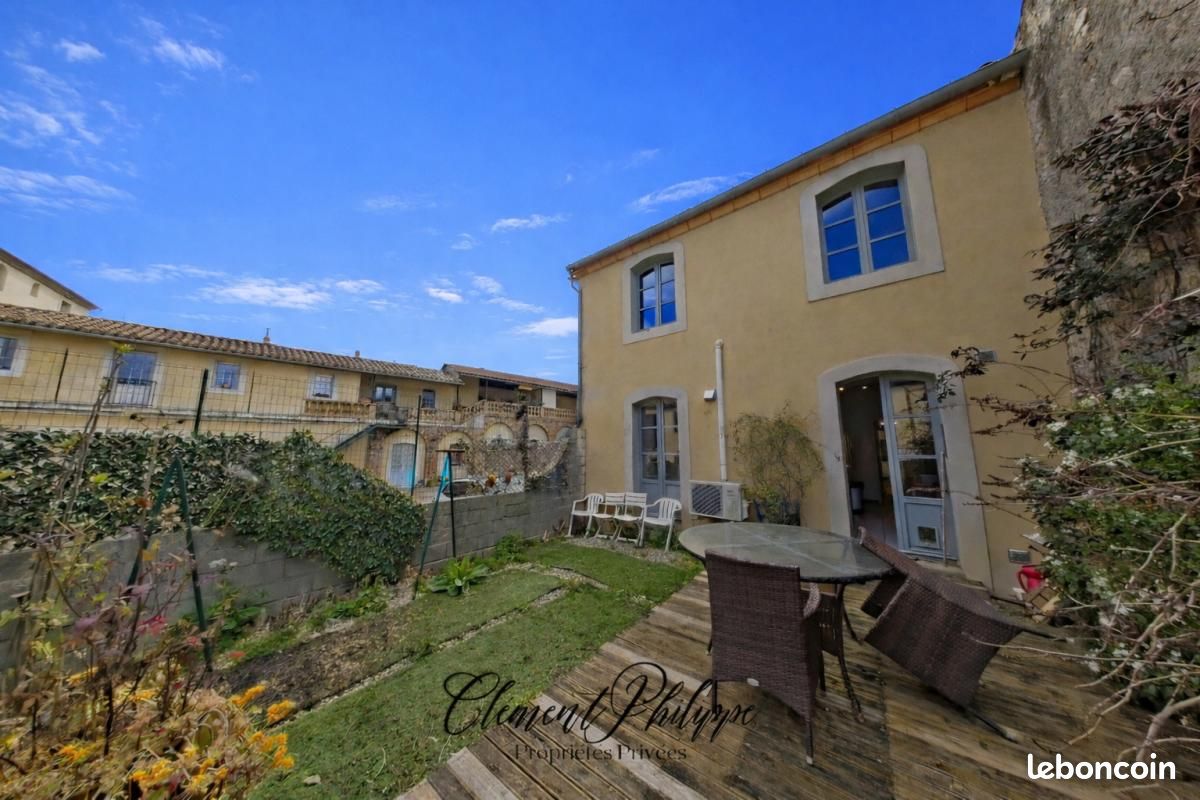 Maison 5 pièces 230 m² · à Carcassonne · 230 m² · 370 000 €