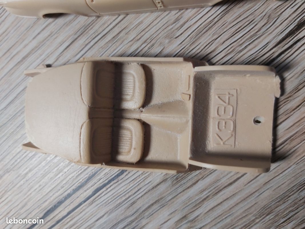Kit Résine 1/43 Corvette 76/77 - Starter / Ugo Fadini - Maquette à Monter