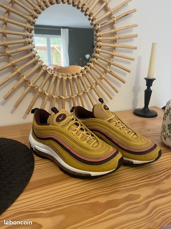 Max 97 Chaussure Nike Jaune Femme Nike Air Max 97 ''Golden Bullet