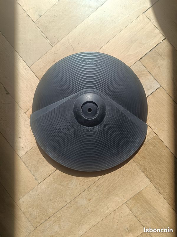 Cymbales ROLAND CY 8 pour batteries électroniques (image 1)